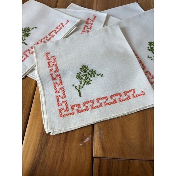VINTAGE Hand Embroidered Cross Stitch Napkin Set of Six - Picture 3 of 6